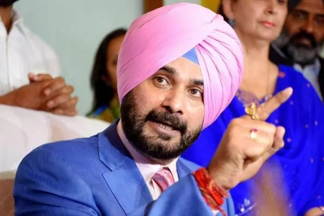 ଏୟାରଷ୍ଟ୍ରାଇକକୁ ନେଇ ନବଜୋତ ସିଂ ସିଦ୍ଧୁଙ୍କ ପ୍ରଶ୍ନ ! କହିଲେ, ଆତଙ୍କୀ ମାରିବା ପାଇଁ ଯାଇଥିଲେ ନା ଗଛ ଉପାଡ଼ିଲେ ? 