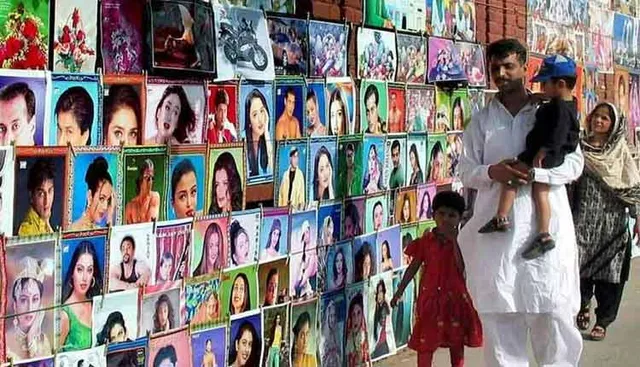 ଭାରତୀୟ ସିନେମା ଉପରେ ପାକିସ୍ତାନ ଲଗାଇଲା ବ୍ୟାନ : କେବଳ ଭାରତୀୟ ଫିଲ୍ମରୁ ହିଁ ପାକିସ୍ତାନୀ ଫିଲ୍ମ ଇଣ୍ଡଷ୍ଟ୍ରି କରେ ରୋଜଗାର 