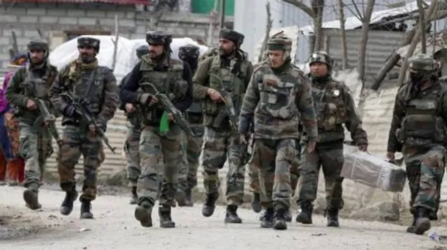 ଆତଙ୍କବାଦୀଙ୍କ ଅନୁପ୍ରବେଶ ପଣ୍ଡ କରିବାକୁ ମୋଦି ସରକାରଙ୍କ କଡ଼ା ନୀତି : କାଶ୍ମୀରରେ ମୁତୟନ ହେବେ ଅଧିକ ୧୦ ହଜାର ଯବାନ୍