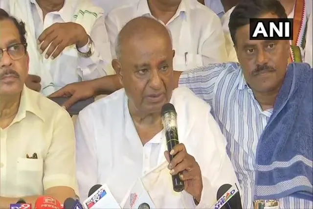 ସଙ୍କଟରେ କର୍ଣ୍ଣାଟକ ରାଜନୀତି ! ଦେବଗୌଡାଙ୍କ ବିରୋଧରେ କଂଗ୍ରେସ ବିଦ୍ରୋହୀ ପ୍ରାର୍ଥୀ ।