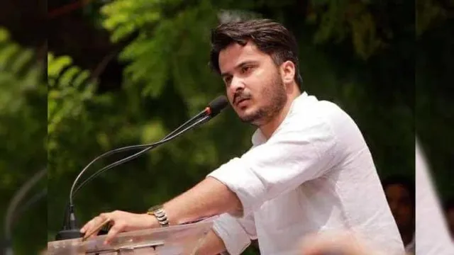 ଉତ୍ତରପ୍ରଦେଶର ରାମପୁରରେ ୩୦୦ ରୁ ଅଧିକ ଇଭିଏମ୍ ଅଚଳ : ଅବଦୁଲ୍ଲା ଆଜମ୍