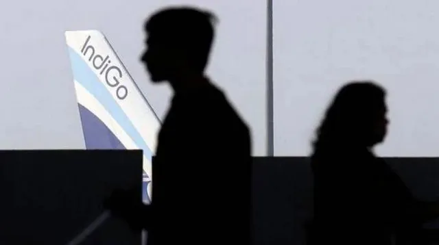 ଇଣ୍ଡିଗୋ ବିମାନରେ ପରିଚାରିକାଙ୍କୁ ଅସଦାଚରଣ କଲେ ପାଇଲେଟ୍ ! ଥାନାରେ ଏତଲା ଦେଲେ ବିମାନ ପରିଚାରିକା