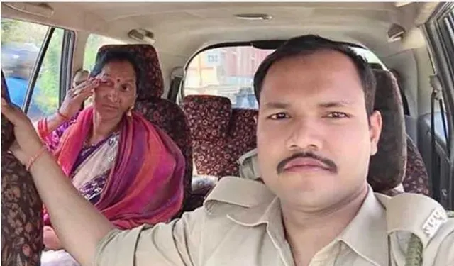 ସ୍ୱାମୀଙ୍କ ଅଜାଣତରେ ବାଇକ୍ ରୁ ଖସିପଡିଲେ ପତ୍ନୀ,୫ କି.ମି. ପଛରେ ଗୋଡାଇ ସ୍ୱୀକୁ ସ୍ୱାମୀ ସହ ମିଶାଇଲା ପୋଲିସ୍ ।