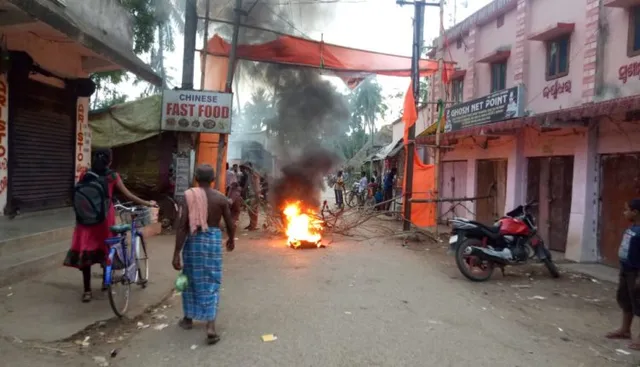 ପୁଣି ନିର୍ବାଚନୀ ହିଂସା । ଚାନ୍ଦବାଲିରେ ବିଜେଡିର ପ୍ରଚାର ବେଳେ ବିରୋଧୀ ଗୋଷ୍ଠୀର ଆକ୍ରମଣ, ଜଣେ ଗୁରୁତର ଆହତ ।