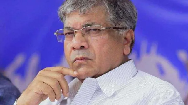 କ୍ଷମତାକୁ ଆସିଲେ ପ୍ରଥମେ  ନିର୍ବାଚନ କମିଶନଙ୍କୁ ଜେଲରେ ହିଁ ପୁରାଇବୁ : ପ୍ରକାଶ ଆମ୍ବେଦକର