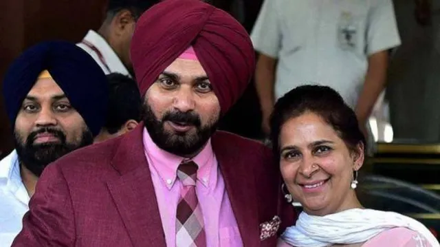 ନବଜୋତ ସିଂ ସିଦ୍ଧୁଙ୍କ ପତ୍ନୀଙ୍କୁ ଟିକେଟ ଦେଲାନି କଂଗ୍ରେସ ! ବାଜି ମାରିନେଲେ ପୂର୍ବତନ କେନ୍ଦ୍ରମନ୍ତ୍ରୀ ପବନ ବଂଶଲ 