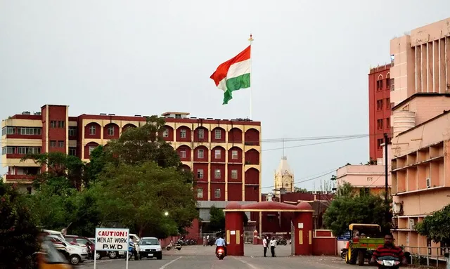 ଆସନ୍ତା ୧୩ ତାରିଖରୁ ଖୋଲିବ ହାଇକୋର୍ଟ । ସ୍ୱାଭାବିକ ଭାବେ ଚାଲିବ କୋର୍ଟକାର୍ଯ୍ୟ ।