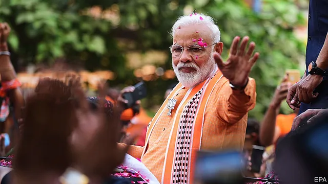 ନିଜ ରେକର୍ଡ ନିଜେ ଭାଙ୍ଗିବେ ମୋଦି! ସ୍ୱାଧୀନ ଭାରତରେ ଜନ୍ମ ଗ୍ରହଣ କରିଥିବା ପ୍ରଥମ ନେତା ଭାବେ ଦ୍ୱିତୀୟ ଥର ପ୍ରଧାନମନ୍ତ୍ରୀ ଭାବେ ଶପଥ ଗ୍ରହଣ କରିବେ ନରେନ୍ଦ୍ର ମୋଦି ।