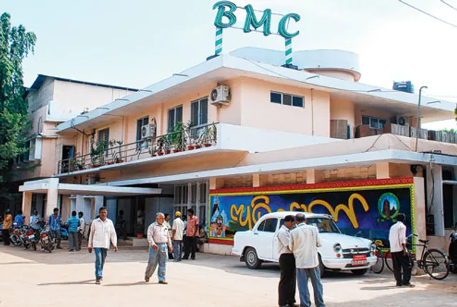 ଆଜିଠୁ ଭୁବନେଶ୍ୱରବାସୀଙ୍କୁ ରିଲିଫ୍ ବାଣ୍ଟିବ ବିଏମସି । ମିଳିବ ୫୦ କିଲୋ ଚାଉଳ, ୨ ହଜାର ଟଙ୍କା ଏବଂ ପଲିଥିନ୍ ପାଇଁ ୫୦୦ ଟଙ୍କାର ସହାୟତା ।