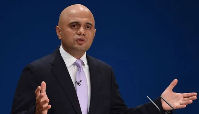 ବ୍ରିଟେନର ପ୍ରଧାନମନ୍ତ୍ରୀ ରେସରେ ପାକିସ୍ତାନୀ ବସ ଡ୍ରାଇଭରଙ୍କ ପୁଅ ସାଜିଦ୍ ଜାବିଦ , ଜାଣନ୍ତୁ ସାଜିଦ୍ କିଏ