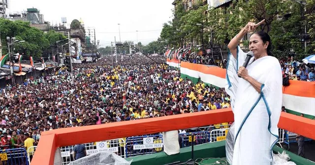 ଏକଜିଟ୍ ପୋଲ୍ ରିପୋର୍ଟ ପରେ ତେଜିଲା ରାଜନୀତି । ଏକଜିଟ୍ ପୋଲ୍ ଆକଳନକୁ ମିଛ କହିଲେ ମମତା ।