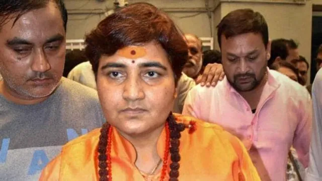 ବିଜେପି ପ୍ରାର୍ଥୀ ସାଧ୍ୱୀ ପ୍ରଜ୍ଞା ଠାକୁରଙ୍କ ବିବାଦୀୟ ବୟାନ : ଗାନ୍ଧୀଙ୍କ ହତ୍ୟାକାରୀ ନାଥୁରାମ ଗୋଡସେକୁ କହିଲେ ଦେଶଭକ୍ତ