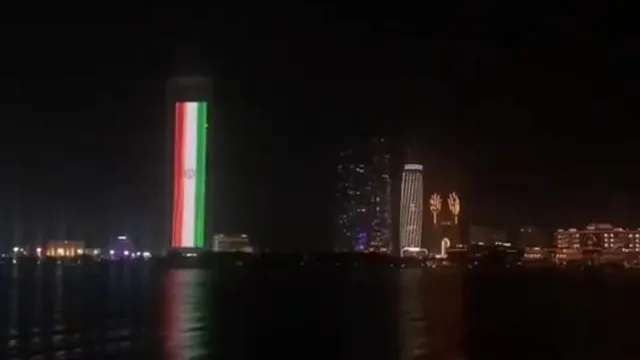 ମୋଦିଙ୍କ ଶପଥ ଗ୍ରହଣ ସମାରୋହରେ ବିଦେଶରେ ଦେଖିବାକୁ ମିଳିଲା ଉତ୍ସାହ : ତ୍ରିରଙ୍ଗାରେ ଉଦଭାସିତ ହେଲା ଆବୁଧାବିର ଏଡନକ୍ ଟାୱାର