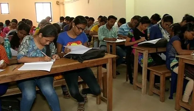 ପାସହାର କମିବା ପରେ କଠୋର ବିଦ୍ୟାଳୟ ଓ ଗଣଶିକ୍ଷା ବିଭାଗ  : ଟ୍ୟୁସନ୍ କରିପାରିବେନି ସରକାରୀ ଶିକ୍ଷକ, ନିୟମ ନମାନିଲେ କଡ଼ା କାର୍ଯ୍ୟାନୁଷ୍ଠାନ