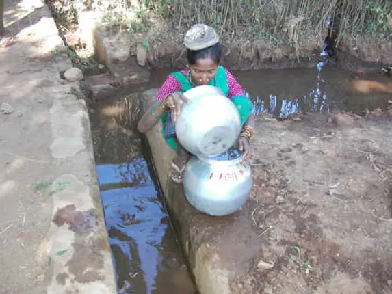 ୧୬୯୮ ଗାଁରେ ପହଞ୍ଚିନି ବିଶୁଦ୍ଧ ପାନୀୟ ଜଳ । ସମସ୍ୟାର ସମାଧାନ କଣ ପଦକ୍ଷେପ ନେଇଛନ୍ତି ସରକାର, ବିଧାନସଭାରେ ଉତ୍ତର ଦେଲେ ମନ୍ତ୍ରୀ ।