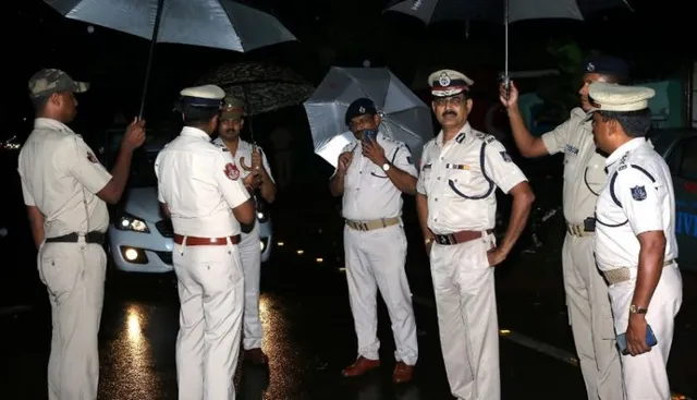 କଟକ ପରେ ରାଜଧାନୀରେ ଷ୍ଟୋନମ୍ୟାନ ଆତଙ୍କ ! ସୋଶିଆଲ ମିଡିଆରେ ଭିଡିଓ ଭାଇରାଲ ପରେ ଜୋରଧରିଲା ଚର୍ଚ୍ଚା