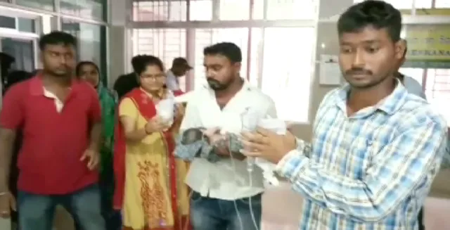 ଜୀବନ ଯୁଦ୍ଧରେ ହାରିଗଲେ ଢେଙ୍କାନାଳର ଯୋଡା ଶିଶୁ କନ୍ୟା । କଟକ ଶିଶୁ ଭବନରେ ଶେଷ ନିଶ୍ୱାସ କଲେ ତ୍ୟାଗ