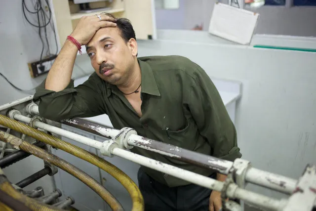 ପ୍ରତିଦିନର ମୁଣ୍ଡବ୍ୟଥା ଆଣିପାରେ ଅନେକ ସମସ୍ୟା ! ଏହା ପଛରେ ଥାଇପାରେ ୩ ଟି ମୁଖ୍ୟ କାରଣ , ସମସ୍ୟାକୁ ଚିହ୍ନି ତୁରନ୍ତ କରନ୍ତୁ ଉପଚାର ।