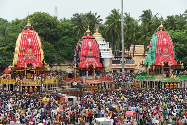 ଆସନ୍ତାକାଲି ସନ୍ଧ୍ୟା ଦର୍ଶନ: ଆଡ଼ପ ମଣ୍ଡପରେ ଭକ୍ତଙ୍କୁ ଦର୍ଶନ ଦେବେ ଶ୍ରୀଜିଉ, ସୁରକ୍ଷା ବ୍ୟବସ୍ଥା କଡ଼ାକଡ଼ି ।