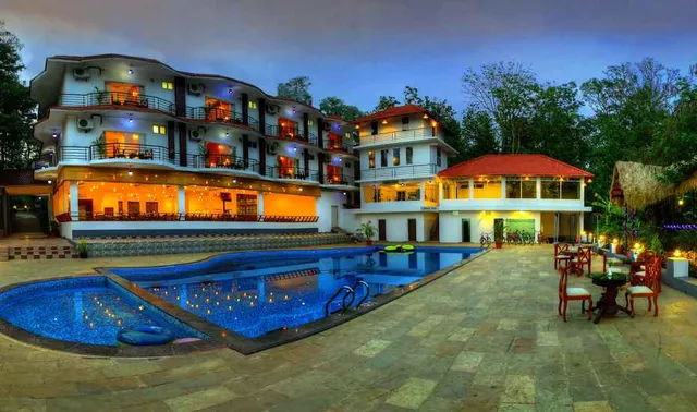 କାଳେ ବିଧାୟକଙ୍କୁ କିଏ ନେଇଯିବ ? ୨୫ ହଜାର ଟଙ୍କିଆ ରୁମରେ ବିଧାୟକଙ୍କୁ ଲୁଚାଇ ରଖିଛି ଜେଡିଏସ, ମୁମ୍ବାଇରେ ଡେରା ପକାଇଛନ୍ତି ବାଗୀ ବିଧାୟକ ।