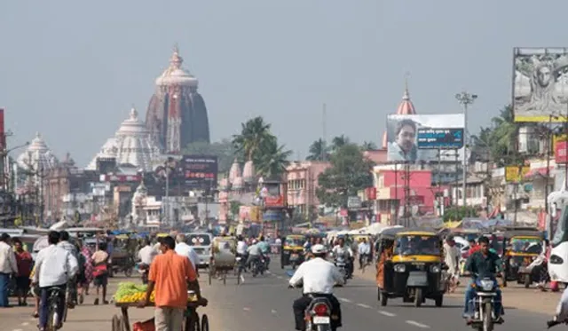 ନୂଆବର୍ଷ ପାଇଁ ଶ୍ରୀକ୍ଷେତ୍ରରେ ସ୍ୱତନ୍ତ୍ର ଟ୍ରାଫିକ୍ ବ୍ୟବସ୍ଥା । ଗାଡି ପାର୍କିଂ ପାଇଁ ପ୍ରସ୍ତୁତ ହେଲା ୨ଦିନିଆ ରୁଟ୍ ଚାର୍ଟ । ୩୧ ଓ ୧ରେ ପୁରୀକୁ ବଡଗାଡି ମନା । ଚାରିଚକିଆ, ତିନିଚକିଆ ଓ ଦୁଇଚକିଆ ଉପରେ ଲାଗିଲା କଟକଣା