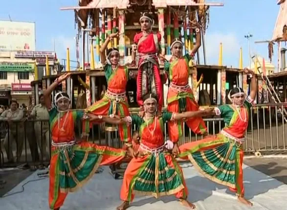 ଆଜିଠୁ ଆରମ୍ଭ ବଡ଼ଦାଣ୍ଡ ମହୋତ୍ସବ। ଏଣିକି ପ୍ରତି ରବିବାର ପୁରୀ ବଡଦାଣ୍ଡରେ ଭଜନ ସଂକିର୍ତ୍ତନ ସହ ଦେଖିବାକୁ ମିଳିବ ଝୋଟି ଓ ଚିତ୍ରାଙ୍କନ