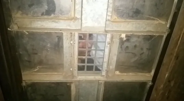 ଲିଫ୍ଟ ଭିତରେ ଫଶି ରହିଲେ ରୋଗୀଙ୍କ ସମ୍ପର୍କୀୟ: ଅଧ ଘଂଟାରୁ ଅଧିକ ସମୟ କାଳ ଲିଫ୍ଟ ଭିତରେ ବନ୍ଦ