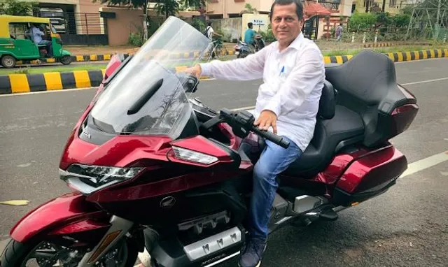 କେମିତି ଥିଲା ନିଜର ପୁରୁଣା ବାଇକ ସହ ସଂଘର୍ଷର କାହାଣୀ ? ଟ୍ୱିଟରରେ ଫଟୋ ସେୟାର କରି ପୁରୁଣା କଥାକୁ ମନେ ପକାଇଲେ କନ୍ଧମାଳ ସାଂସଦ