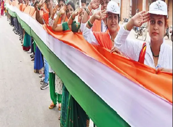 ରାଜଧାନୀରେ ଲମ୍ବା ତ୍ରିରଙ୍ଗା ! ସ୍ମାର୍ଟ ସିଟିରେ ପ୍ରଦର୍ଶିତ ହେବ ୧୭ କି.ମି. ଲମ୍ବର ଜାତୀୟ ପତାକା