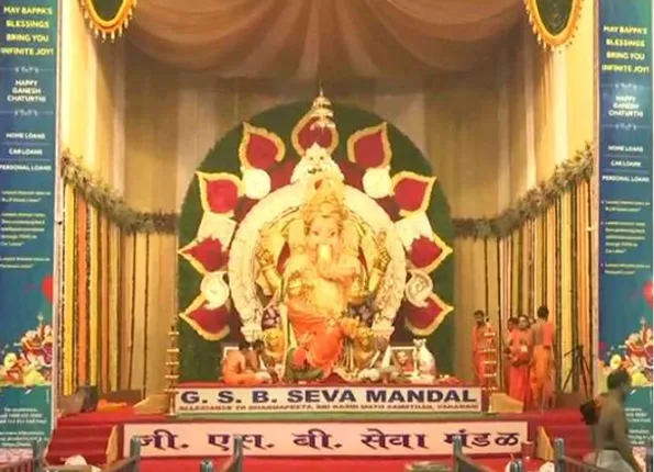 ମାୟାନଗରୀ ମୁମ୍ୱାଇରେ ଗଣେଶ ପୂଜାର ଧୁମ୍ : ମୁମ୍ୱାଇର ମତୁଙ୍ଗାରେ ଆକର୍ଷଣର କେନ୍ଦ୍ରବିନ୍ଦୁ ସାଜିଛି ସୁନାର ଗଣେଶ 