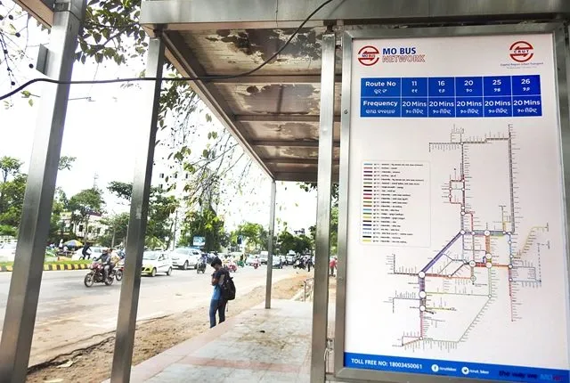 ଫନିରେ ଭାଙ୍ଗିଥିବା ସ୍ମାର୍ଟ ବସଷ୍ଟପର ପୁନରୁଦ୍ଧାର କାମ ଆରମ୍ଭ : ଲାଗିଲା ରୁଟ୍ ଚାର୍ଟ, ଖୁବ ଶୀଘ୍ର ଆଲୋକୀକରଣ ବ୍ୟବସ୍ଥା