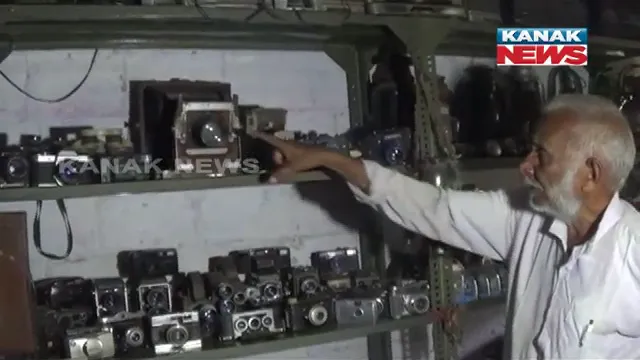 ପେସାରେ ଇଞ୍ଜିନିୟର କିନ୍ତୁ ନିଶା ଦୁର୍ଲଭ ସାମଗ୍ରୀକୁ ସାଇତିବା : ଖୋର୍ଦ୍ଧାର ଅକ୍ଷୟ ପଟ୍ଟନାୟକଙ୍କ ଅନନ୍ୟ କାହାଣୀ, ସାଇତି ରଖିଛନ୍ତି ୧୪ ହଜାରରୁ ଅଧିକ ପୁରୁଣା ଜିନିଷ