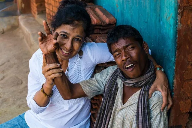 ମଧୁଙ୍କ ମହାନତା ! ଗହଣା ,ସଂପତ୍ତି ବିକ୍ରି କରି ଦିବ୍ୟାଙ୍ଗ ଏବଂ ଅନାଥ ପିଲାଙ୍କ ପାଇଁ ପ୍ରସ୍ତୁତ କରିଛନ୍ତି ସଂସ୍ଥା , ଲକ୍ଷ ରହିଛି ଗୋଟିଏ “ପିଲାଙ୍କ ଉଜ୍ଜଳ ଭବିଷ୍ୟତ”