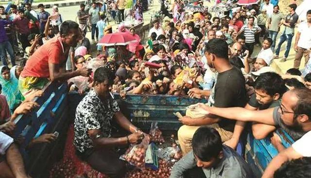 ପୀଡା ଦେଉଛି ପିଆଜ ! ବାଙ୍ଗଲାଦେଶରେ ପିଆଜ କିଲୋ ୨୬୦ , ବିମାନ ଯୋଗେ ଆମଦାନୀ ହେଉଛି ପିଆଜ ।