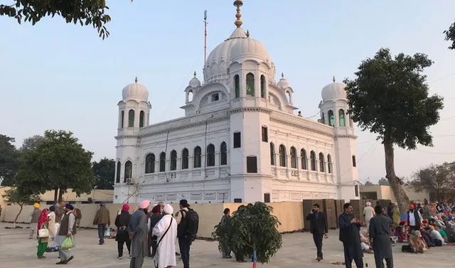 ପାକିସ୍ତାନକୁ ଶିଖ୍ ମାନଙ୍କ ଚେତାବନୀ । କର୍ତ୍ତାରପୁର ଖୋଲିଲ ଧନ୍ୟବାଦ, କିନ୍ତୁ ଭାରତ ବିରୋଧୀ ଖେଳ ଚଳିବ ନାହିଁ ।