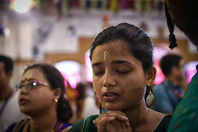 ଖାଲି ସାବରୀମାଳା ନୁହଁ ଭାରତରେ ରହିଛି ଏଭଳି ୧୦ ଟି ମନ୍ଦିର ଯେଉଁଠି ମହିଳାଙ୍କ ପ୍ରବେଶ ଉପରେ ଲାଗିଛି ନିଷେଦ୍ଧ । ତାଲିକାରେ ଓଡିଶା ବି ସାମିଲ୍ ।