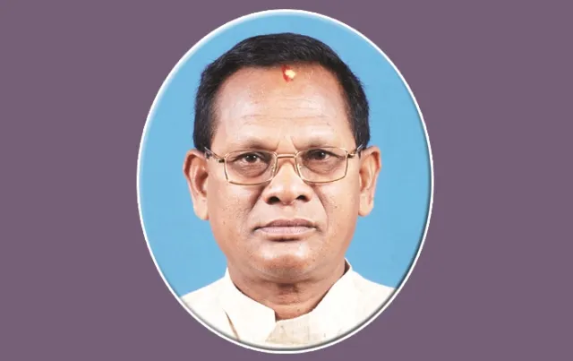 ପୂର୍ବତନ ମନ୍ତ୍ରୀ ଲାଲ୍ ବିହାରୀ ହିମିରିକାଗୁରୁତର: ପ୍ରଥମେ ଜିଲ୍ଲା ମୁଖ୍ୟ ଚିକିତ୍ସାଳୟ ଓ ପରେ ବିଶାଖାପାଟଣାକୁ ସ୍ଥାନାନ୍ତର