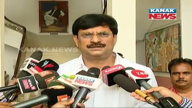 ଶିକ୍ଷୟିତ୍ରୀଙ୍କୁ ପ୍ରଧାନଶିକ୍ଷକଙ୍କ ଅସଦାଚରଣ ଘଟଣା : ଗଣଶିକ୍ଷା ମନ୍ତ୍ରୀ କହିଲେ, ମଗାଯାଇଛି ରିପୋର୍ଟ, ସନ୍ଧ୍ୟା ସୁଦ୍ଧା ନିଆଯିବ କାର୍ଯ୍ୟାନୁଷ୍ଠାନ