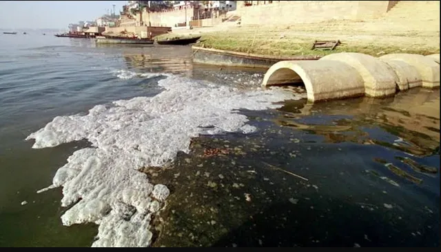 ପବିତ୍ର ଜଳରାଶି ଗଙ୍ଗାକୁ ପ୍ରଦୂଷିତ କରୁଛି କ୍ଷତିକାରକ କ୍ରୋମିୟମ୍ ! ଗଙ୍ଗାକୁ ଦୂଷିତ କରୁଥିବା କାରଖାନାଗୁଡିକ ଉପରେ ଲାଗିଲା ୨୮୦ କୋଟିର ଜରିମାନା 