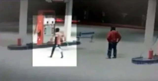 ହାଇଦ୍ରାବାଦ ସୈତାନଙ୍କୁ ଏମିତି ଧରିଥିଲା ପୋଲିସ? । ପେଟ୍ରୋଲ ପମ୍ପର କର୍ମଚାରୀ ଦେଇଥିଲେ ବଡ ସୁରାକ୍, ସେଦିନ ରାତି ୧ଟାରେ ହୋଇଥିଲା କଣ?