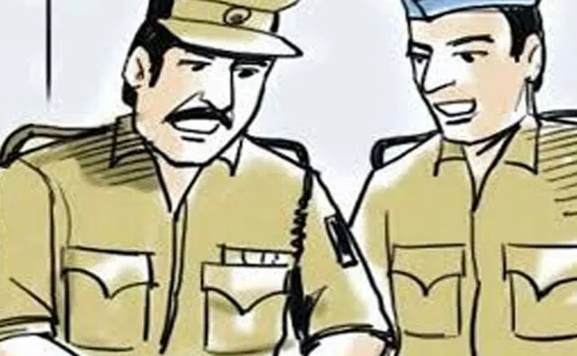 ଗୁରୁଗ୍ରାମର ଜଣେ ପୋଲିସ କର୍ମଚାରୀଙ୍କ ବେଲଜ୍ଜାକର ମନ୍ତବ୍ୟ : ସୁରକ୍ଷା ଦେବା ବଦଳରେ ଛୋଟ ପୋଷାକ ପିନ୍ଧୁଥିବା ଝିଅଙ୍କୁ ହତ୍ୟା କରିବା ଉଚିତ ବୋଲି ମତ ଦେଲେ