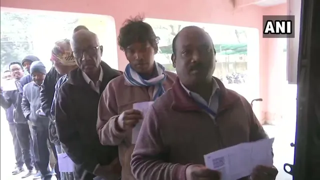 ଝାଡଖଣ୍ଡରେ ମତଦାନ ଜାରି : ଦ୍ୱିତୀୟ ପର୍ଯ୍ୟାୟ ମତଦାନ ଜାରି, କଡା ସୁରକ୍ଷା ମଧ୍ୟରେ ୨୦ ଟି ଆସନ ପାଇଁ ମତଦାନ ।