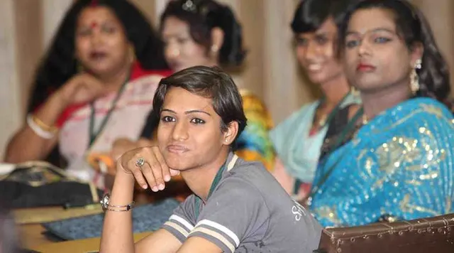 ଉତ୍ତରପ୍ରଦେଶରେ ପ୍ରସ୍ତୁତ ହେବ ପ୍ରଥମ କିନ୍ନର ବିଶ୍ୱବିଦ୍ୟାଳୟ : ପ୍ରଥମ ଶ୍ରେଣୀରୁ ଆରମ୍ଭ କରି ପିଏଚଡି ପର୍ଯ୍ୟନ୍ତ ହେବ ପାଠପଢା ।