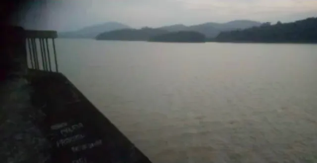 ପିଲାସାଲୁଙ୍ଗି ଡ୍ୟାମରେ ଅଘଟଣ । ଭାରସାମ୍ୟ ହରାଇ ଓଲଟିପଡିଲା ଡଙ୍ଗା, ଏବେ ବି ଜଣେ ନିଖୋଜ