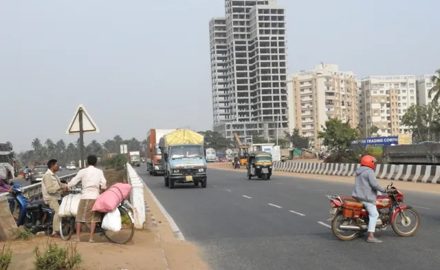 ରାଜଧାନୀରେ ଜାତୀୟ ରାଜପଥରେ ସୁରକ୍ଷିତ ନୁହଁନ୍ତି ଯାତ୍ରୀ : ବ୍ଲାକସ୍ପଟ୍ ଚିହ୍ନଟ ସତ୍ତ୍ୱେ କମୁନି ଦୁର୍ଘଟଣା, ୫ ବର୍ଷରେ ଗଲାଣି ୭୪୬ ଜୀବନ