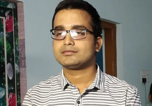 ଓଏଏସ‌୍‌ ପରୀକ୍ଷା ଶୀର୍ଷରେ ସୁନ୍ଦରଗଡ଼ର ଦେବାଶିଷ : ଚୂଡ଼ାନ୍ତ ତାଲିକାରେ ୨୧୮ ପ୍ରାର୍ଥୀ, ୭୨ ମହିଳା କୃତକାର୍ଯ୍ୟ