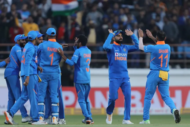 କାଲି ଭାରତ-ନ୍ୟୁଜିଲାଣ୍ଡ ପ୍ରଥମ ଦିନିକିଆ । ହାମିଲଟନରେ ହେବ ହାଇଭୋଲଟେଜ୍ ଟକ୍କର, ଟି-୨୦ ସିରିଜ ପରେ ଦିନିକିଆରେ ଦମ୍ ଦେଖାଇବ ବିରାଟ ବାହିନୀ ।