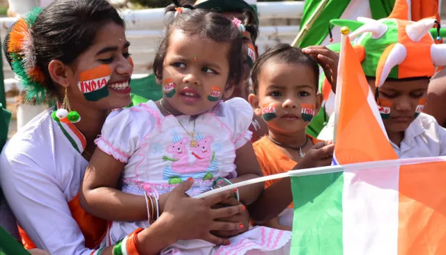 ସାଧାରଣତନ୍ତ୍ର ଦିବସ ଲାଗି ଉତ୍ସବମୁଖର ରାଜ୍ୟ । ପରେଡ ଗ୍ରାଉଣ୍ଡରେ ସୁରକ୍ଷା ବ୍ୟବସ୍ଥା କଡାକଡି, ସାଢେ ୮ଟାରେ ପତାକା ଉତ୍ତୋଳନ