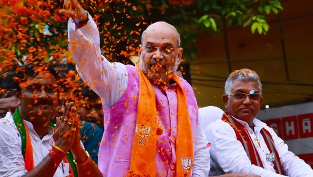 ପଶ୍ଚିମବଙ୍ଗ ନିର୍ବାଚନ ପାଇଁ ବିଜେପି ଚାଣକ୍ୟଙ୍କ ପ୍ରସ୍ତୁତି । ୨୦୨୧ରେ ହେବାକୁ ଥିବା ବିଧାନସଭା ନିର୍ବାଚନ ପାଇଁ ବଙ୍ଗଳା ଶିଖୁଛନ୍ତି ଅମିତ ଶାହା ।