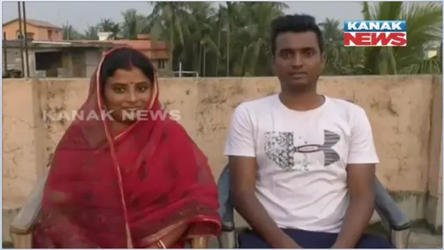 କରୋନା କାୟାରୁ ଭାରତୀୟ ମୁକ୍ତ । ଚାଇନା ଭାଇରସର ଭୟାବହତା ଭିତରୁ ଓଡ଼ିଶା ଫେରିଲେ ଜଳେଶ୍ୱର ଆମ୍ବଳିଅଠା ଗାଁର ଦୀପକ ଦାସ